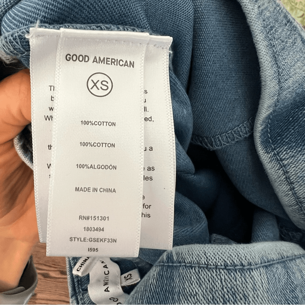 Good American Soft Sculpt Pull-On Extreme Flare Jeans Size XS