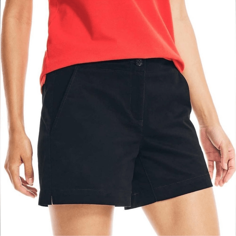 Nautica Women’s Mid-Rise Twill Shorts Black NEW Size 6
