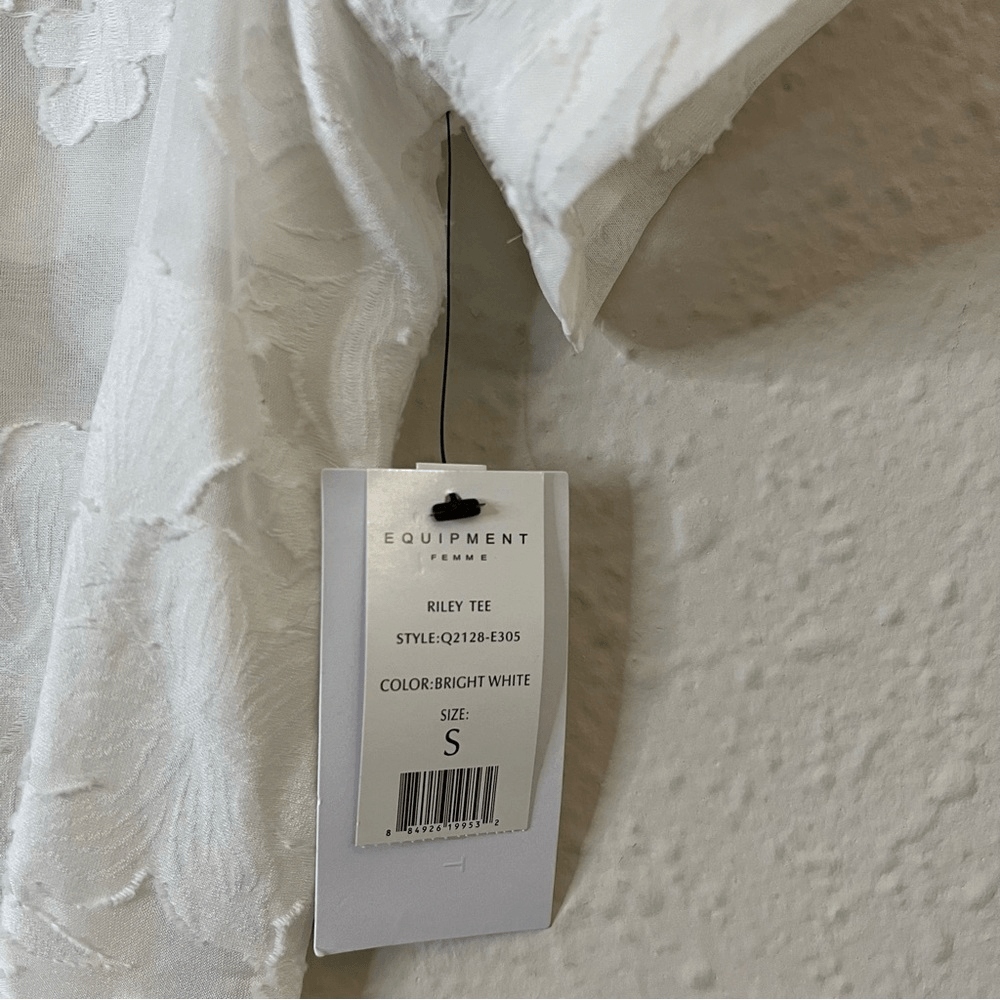 Equipment Riley Tee Silk Sheer Floral Blouse Top NEW in White Small Short Sleeve