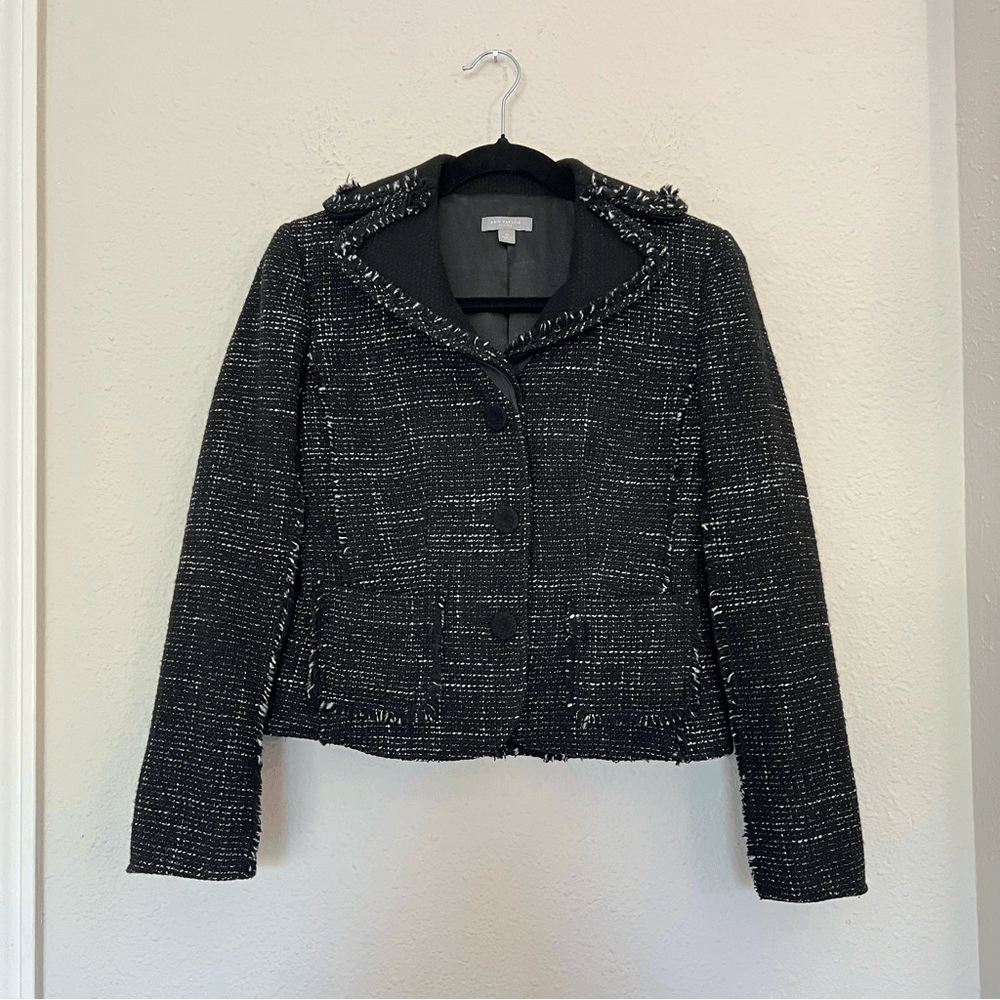 Ann Taylor Wool Blend Tweed Black Fringed Blazer Jacket Size 2 Petites