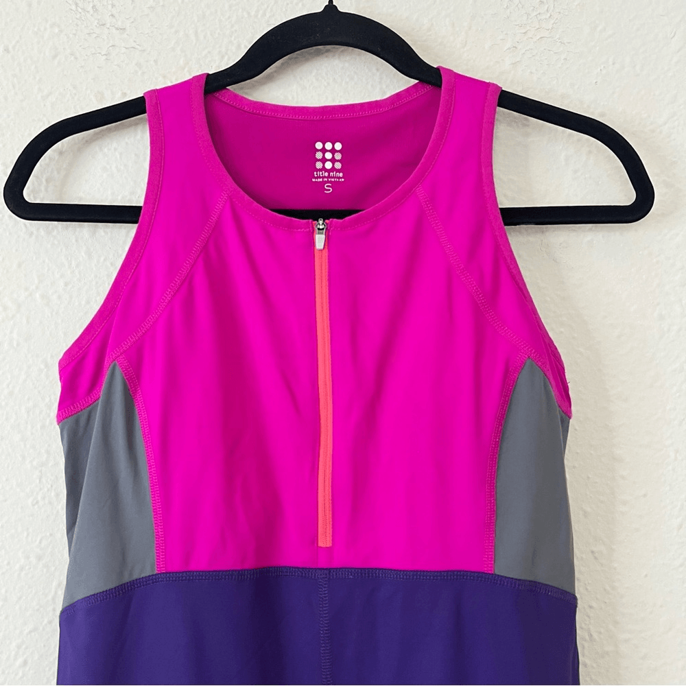 Title Nine Diamelete Colorblock Athletic Dress Size Small Outdoor Athleisure