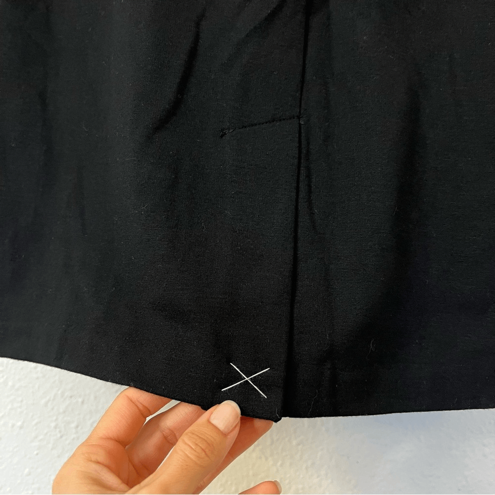 Talbots Ponte Knit Sleeveless Sheath Dress Black and White Size 6