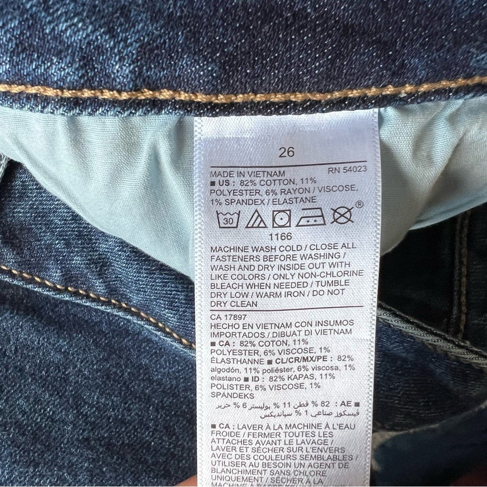 Old Navy Mid-Rise Rockstar Super-Skinny Cut-Off Ankle Jeans NEW Plus Size 26