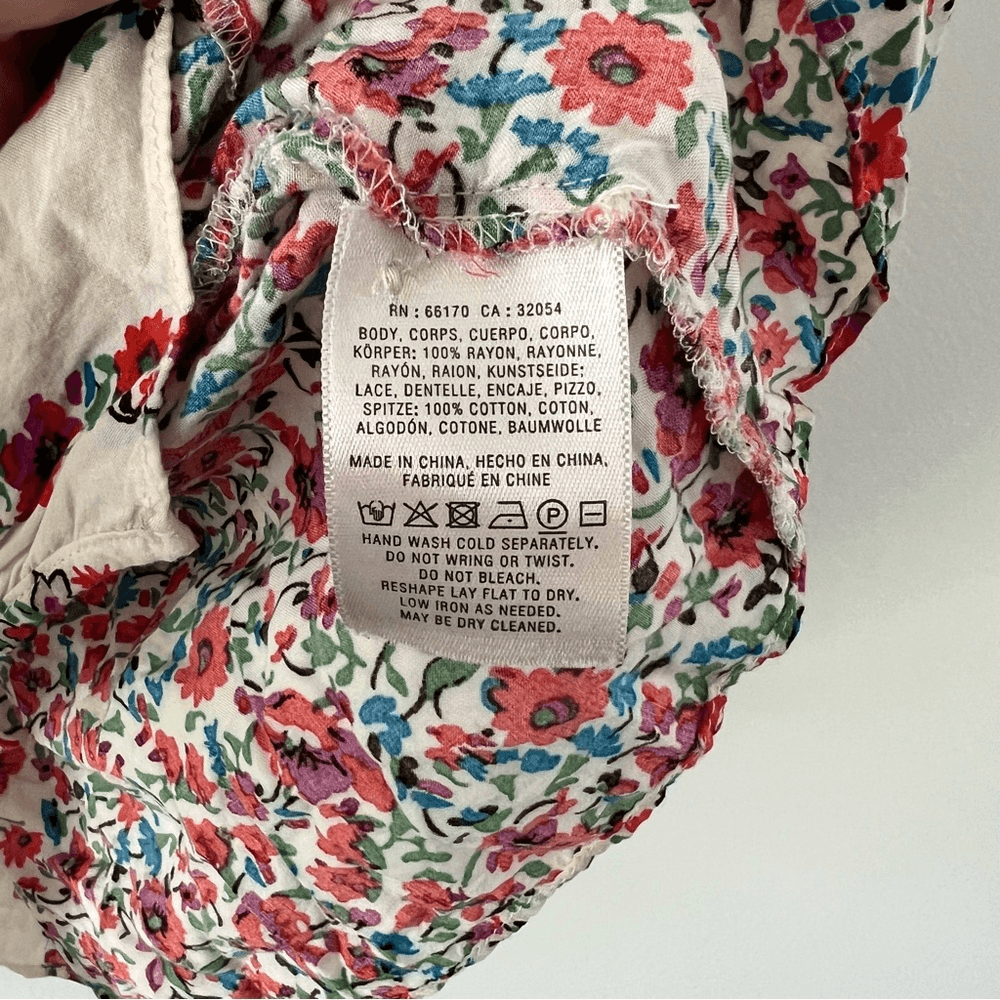 Anthropologie Maeve Hiver Boho Floral & Lace Bell Sleeve Peasant Blouse Size 6