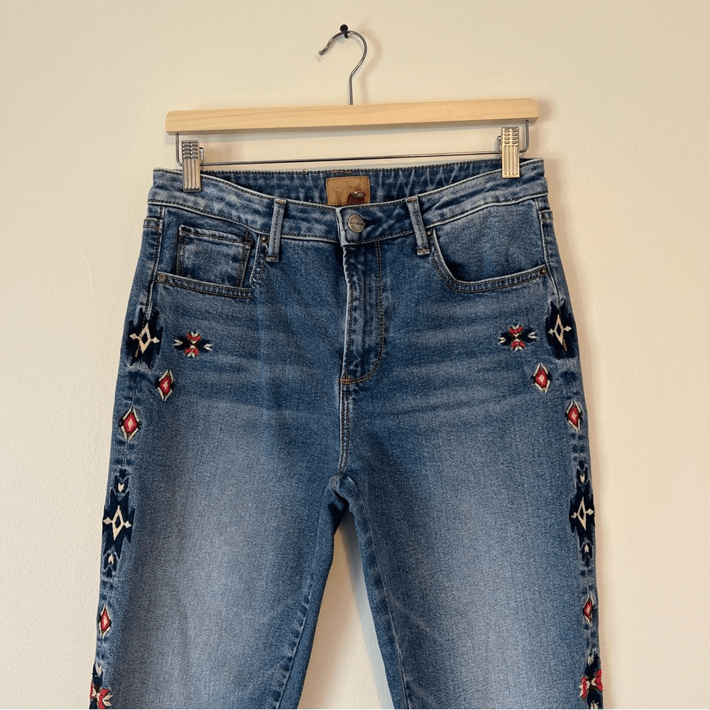 Driftwood Gizelle Aztec Embroidered Girlfriend Slim Jeans Size 28 Medium Wash