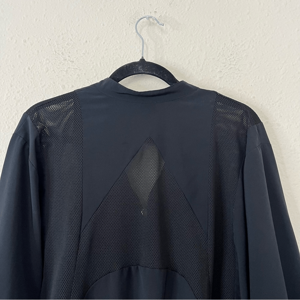 2LIV Athletic Jacket Black Zip Up Lightweight Jacket Mesh Accents Plus Size 1X