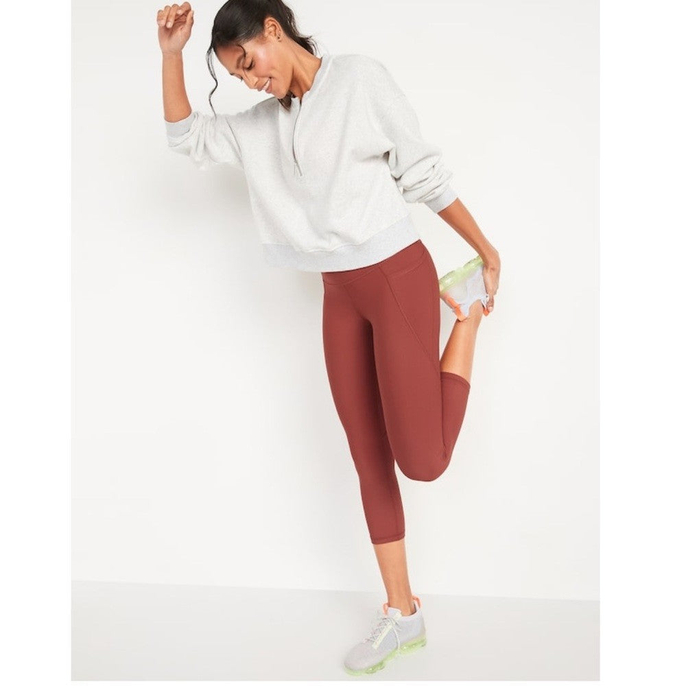 Old Navy Powersoft High Waisted Side Pocket Crop Leggings NEW Size Small