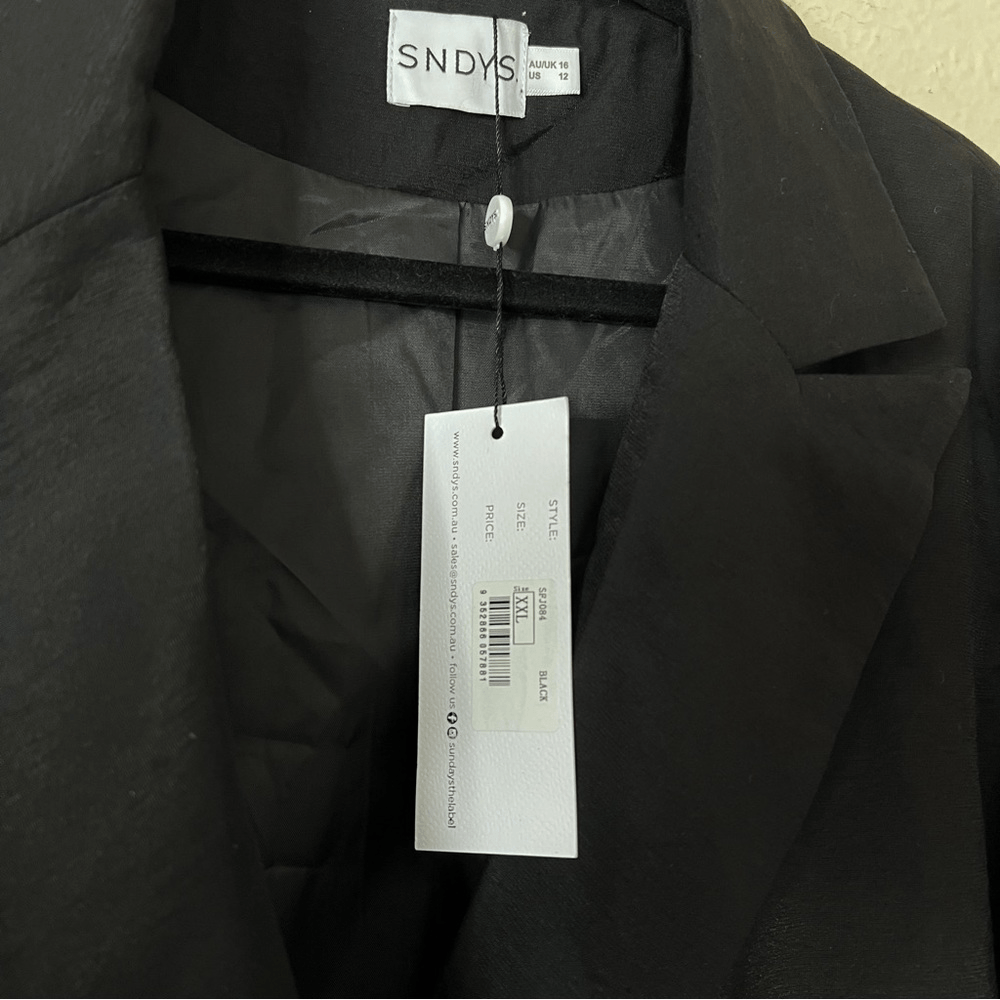 Revolve SNDYS Hills Black Blazer Jacket in Black NEW Size 12 XXL