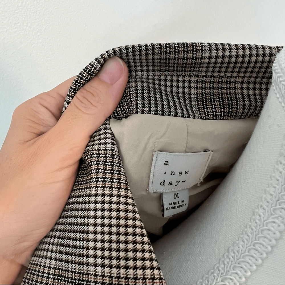 A New Day Plaid Blazer Jacket in Tan Size Medium Double Breasted Career Work