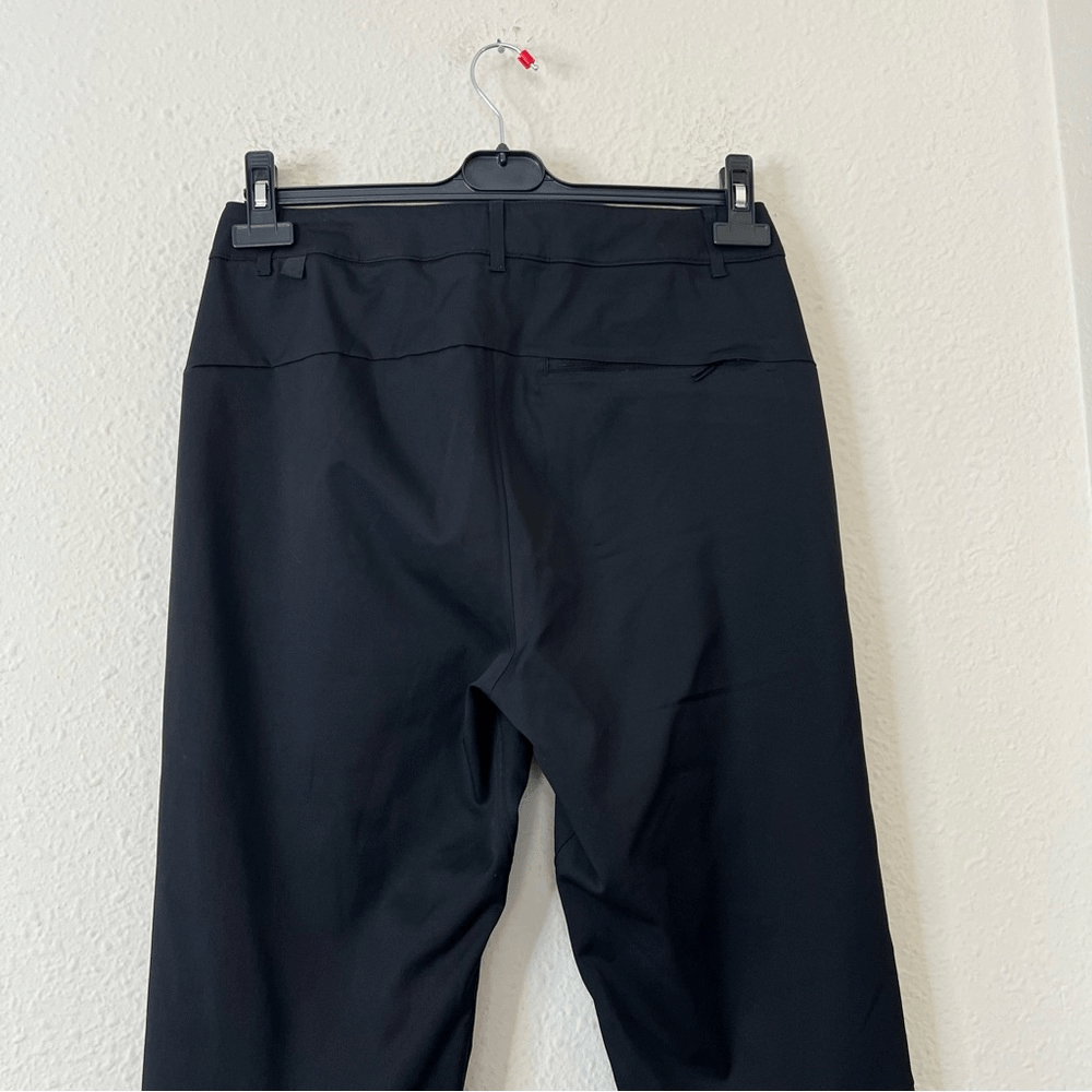 Lululemon Mens Black Classic Fit Pants Size 30