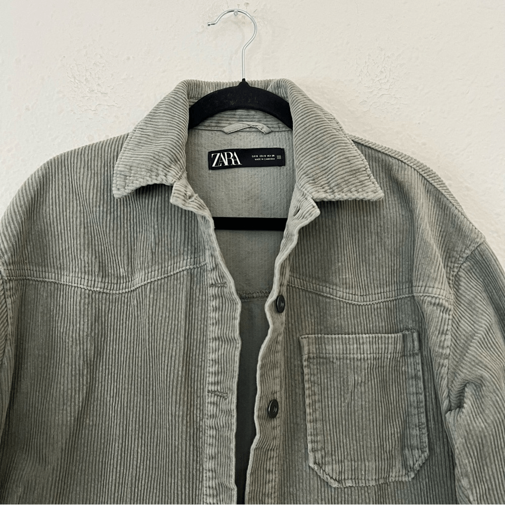 Zara Corduroy Shacket Jacket in Green Size Small