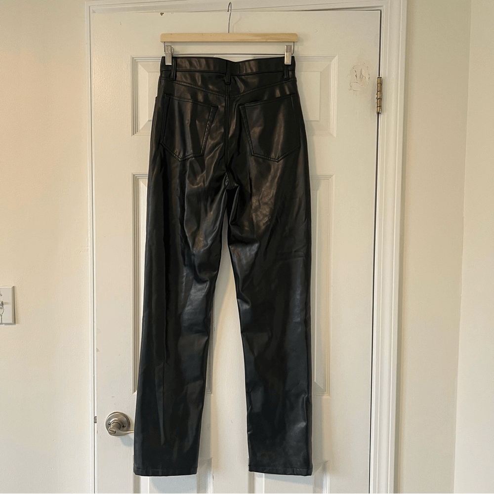 Abercrombie & Fitch 90s Straight Ultra High Rise Vegan Leather Pants Black 28/6L