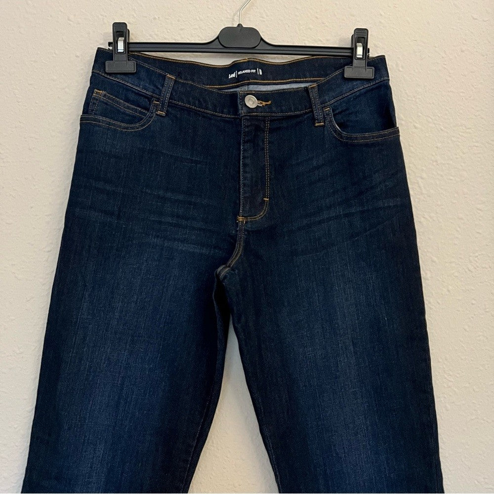 Lee Relaxed Fit Dark Wash Jeans Size 10