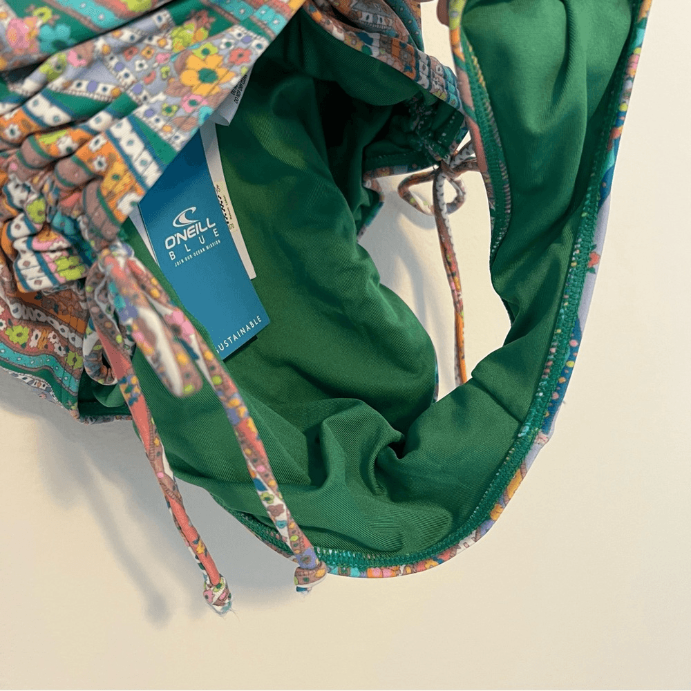 O’Neill Julie Imperial Printed One Piece Swimsuit NEW Size Large