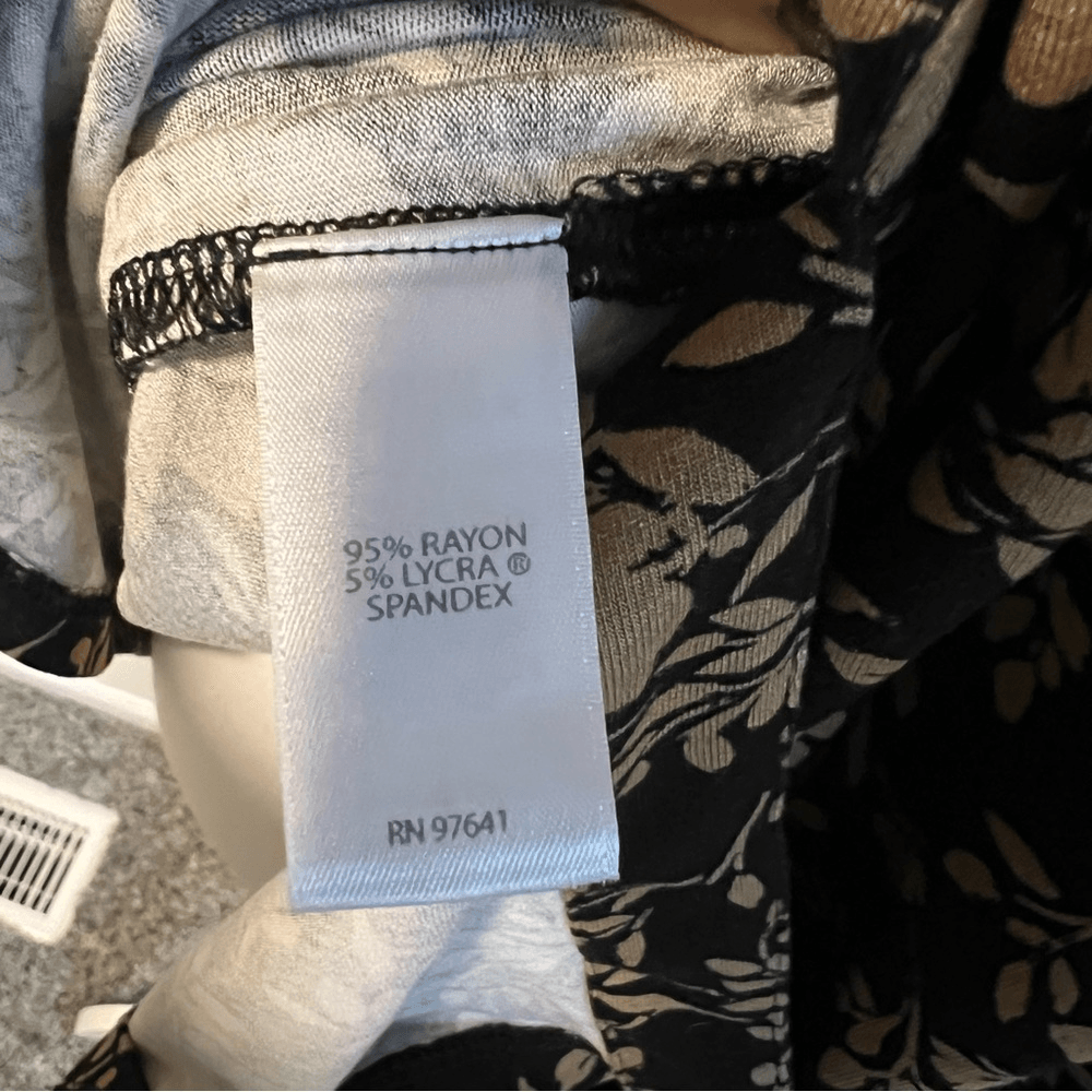 J. Jill Wearever Collection Floral Top Size LP 3/4 Sleeve