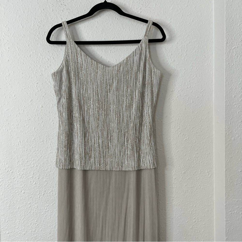 Alex Evenings Gold Metallic Maxi Dress Size 14