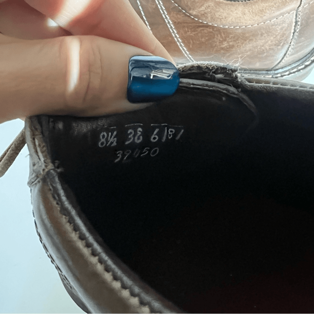 Allen Edmonds VOYAGER Oxford Men's Walking Shoes in Brown Size 8,5