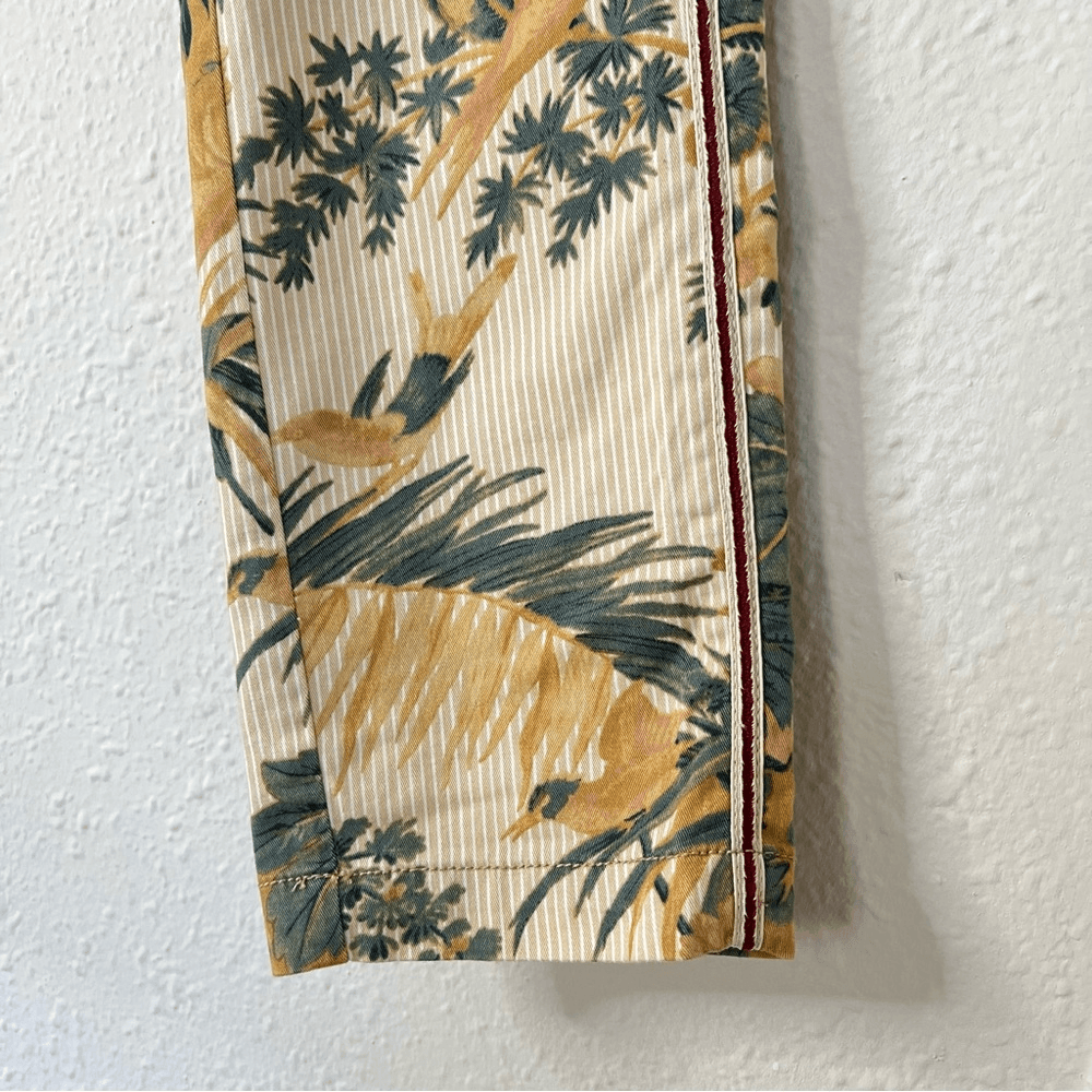 Anthropologie Relaxed Tropical Chino Pants Size 27