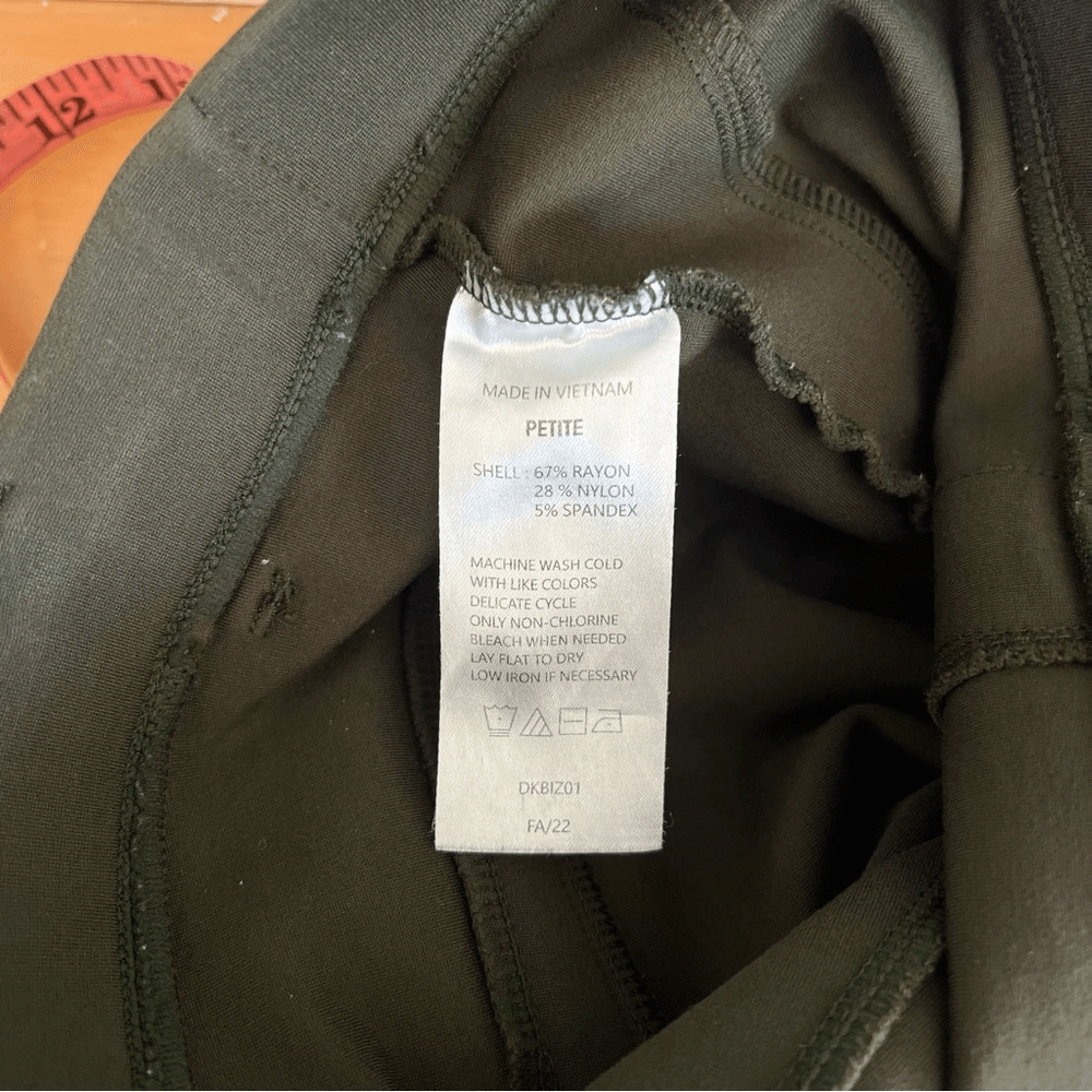 Quince Olive Green Ultra Stretch Ponte Bootcut Pull On Pants Size Large Petite