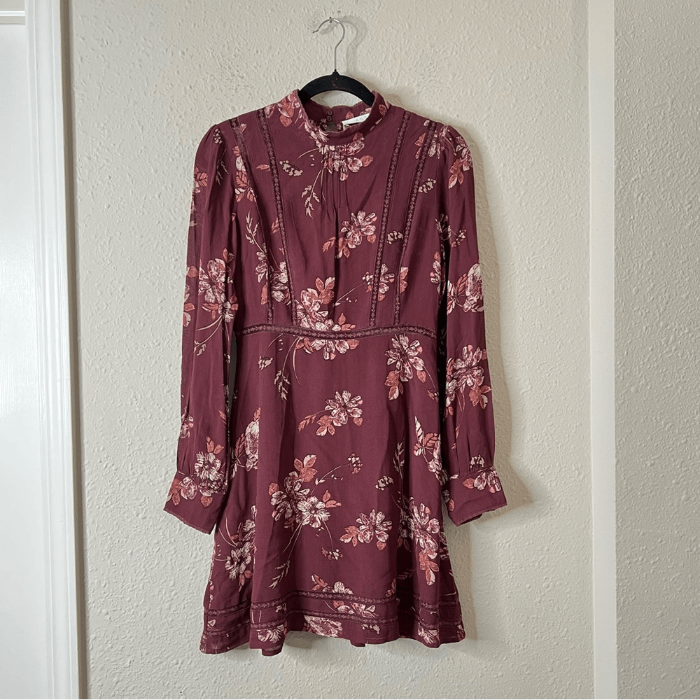 ATSR The Label Kirsten Floral Mini Dress A-Line Fit & Flare Size S Long Sleeve