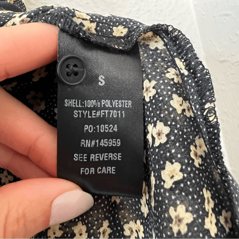 Dress Forum Floral Bell Sleeve Sheer Blouse Top Size Small