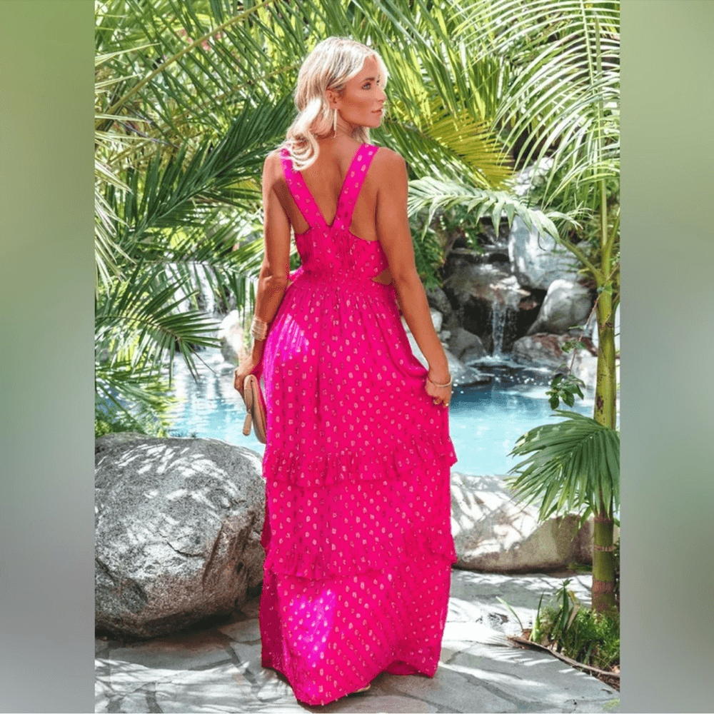 En Creme Pink Metallic Ruffled Maxi Dress Size Medium NEW