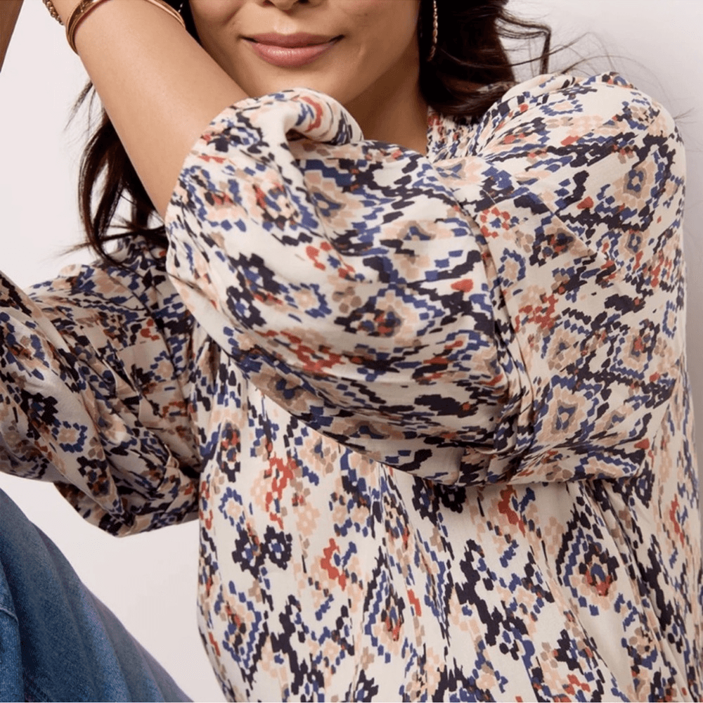 Evereve Layla Ikat Print Blouse Top Size XS