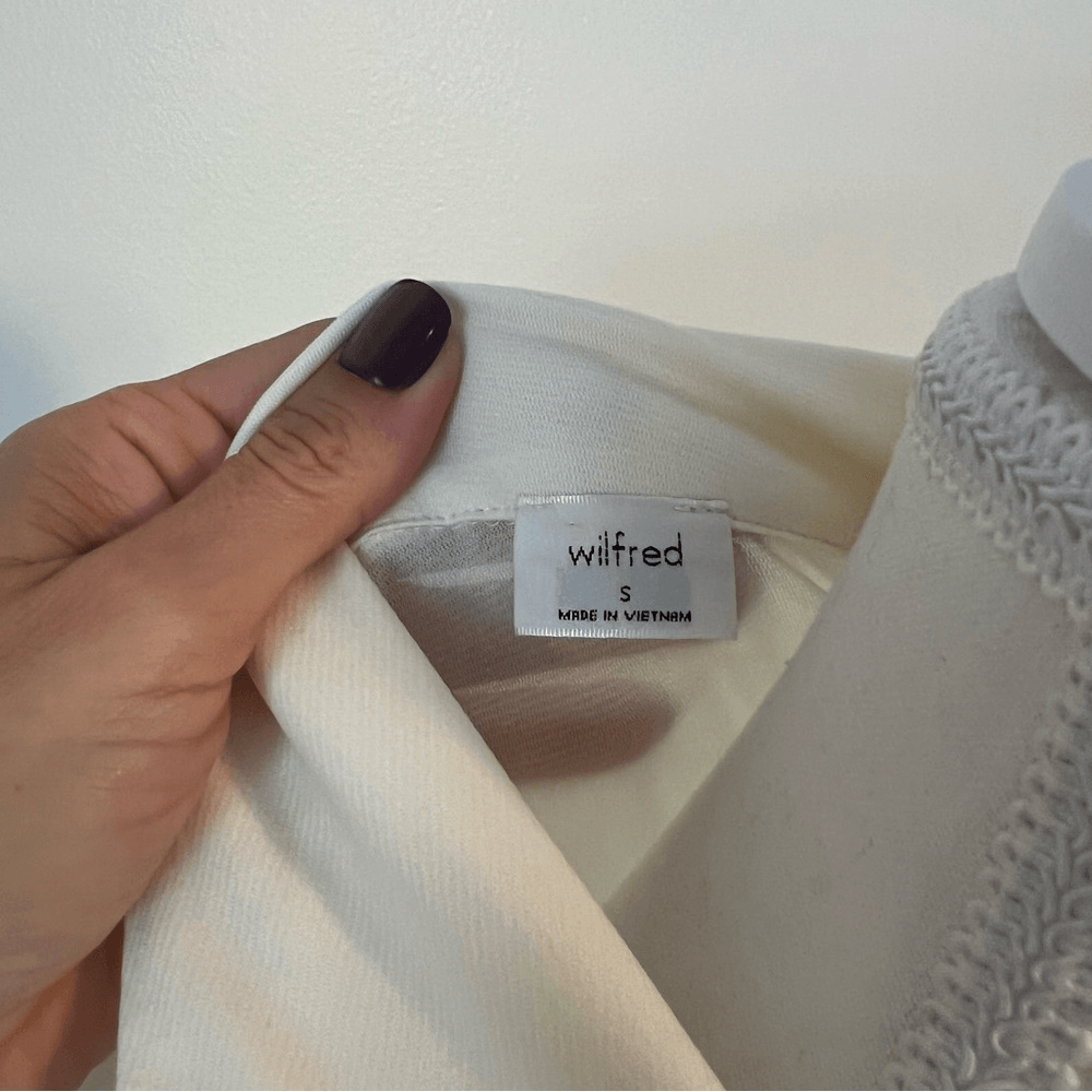 Aritzia Wilfred Sheer Button Down Long Sleeve Blouse Top in Cream Size Small