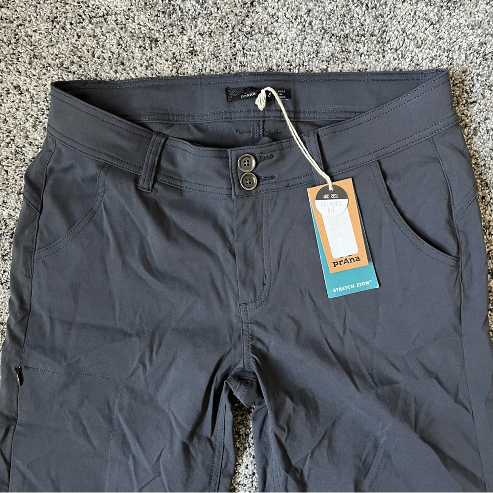 Prana Mid Rise Relaxed 11” Shorts NEW Size 8 Gray Stretchy
