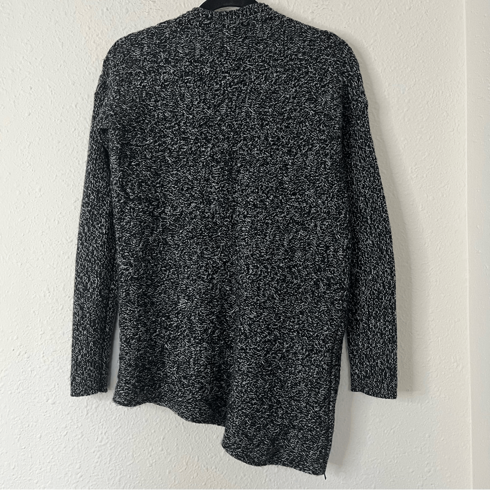 ATHLETA Cashmere and wool blend Sweater Size Small