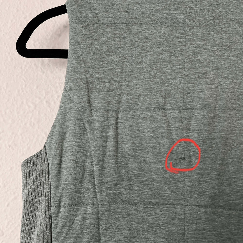 Athleta Jasper Green Zipper Closure Puffer Vest Women’s Size Small