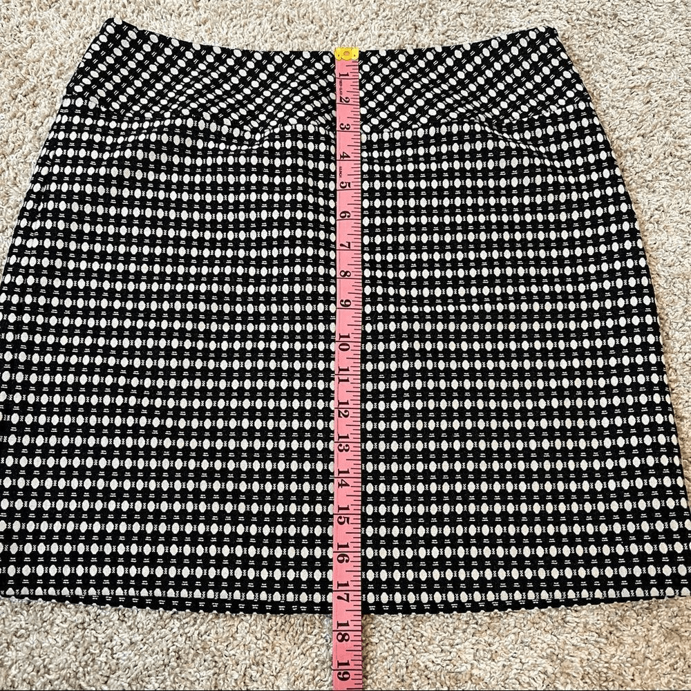 Ann Taylor LOFT Geometric Print Mini Skirt Size 8 Petites