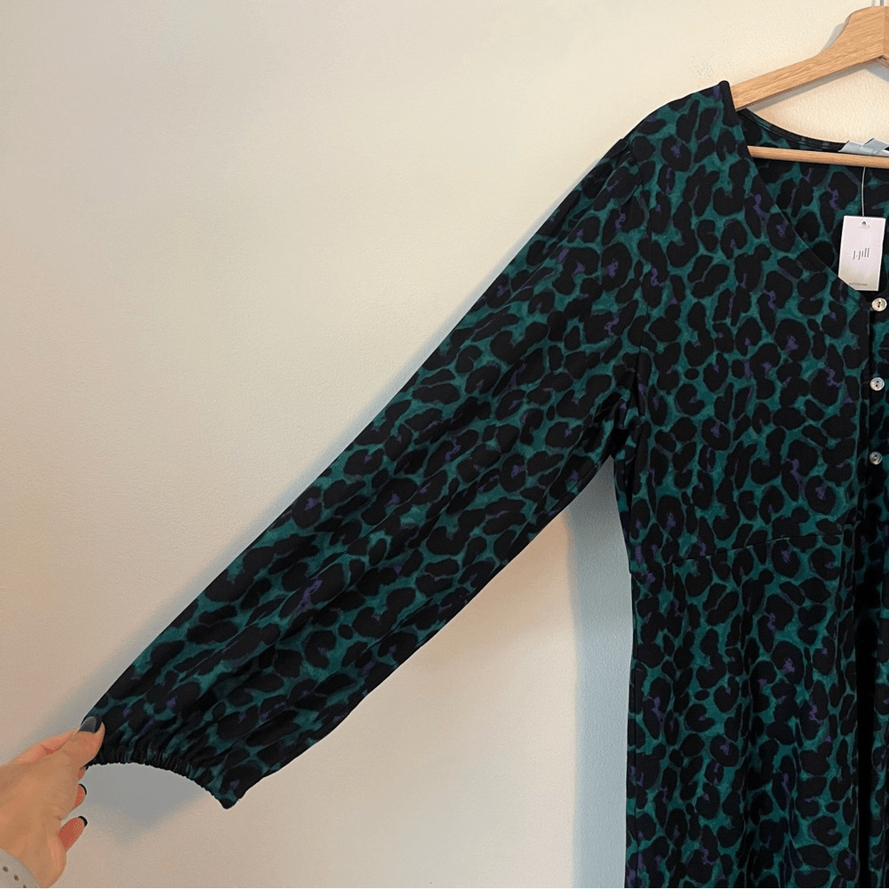 J. Jill Lightweight Ponte Knit Midi Dress NEW Size LP Green Leopard Animal Print