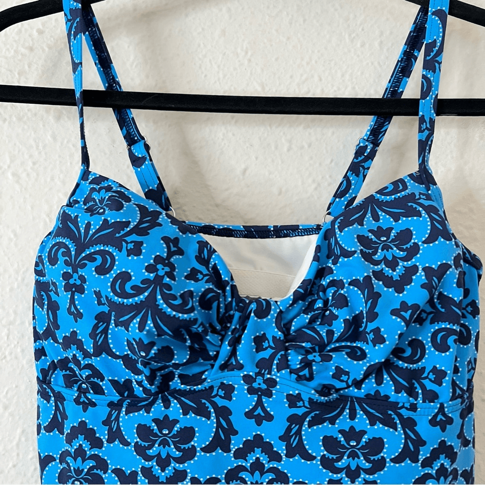 Lands End Tankini Swimsuit Top Size 6 Blue Printed