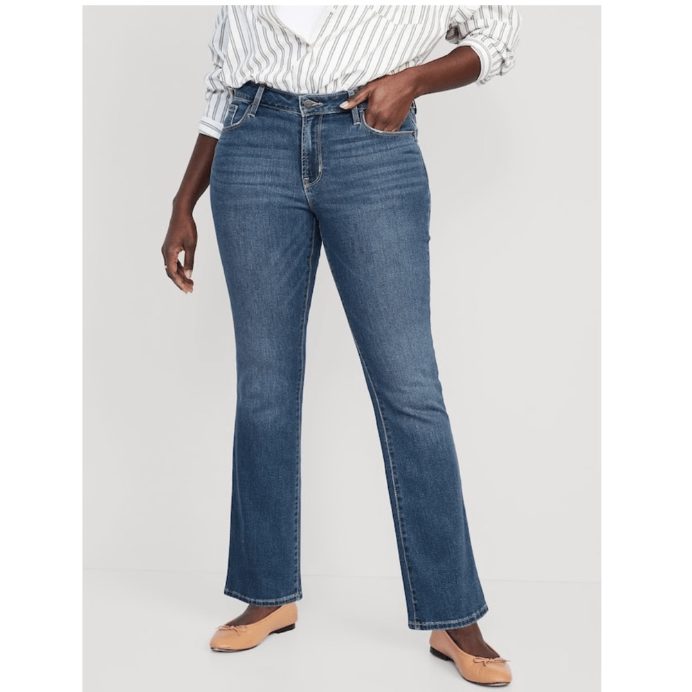 Old Navy Mid-Rise Kicker Boot-Cut Jeans NEW Plus Size 28