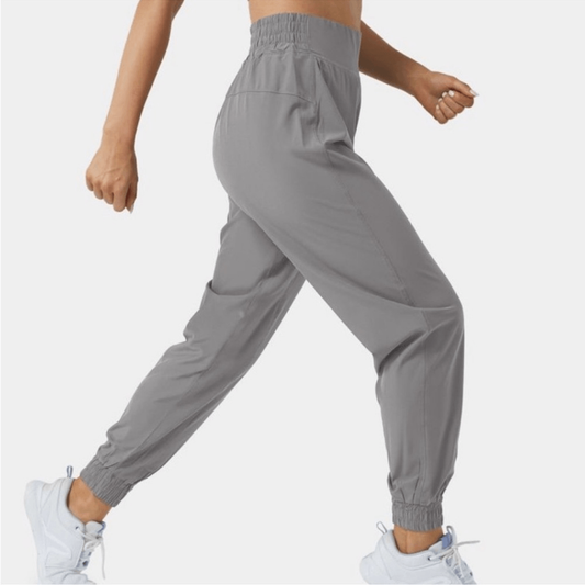 Halara High Rise Jogger Pants NEW Size Medium in Gray