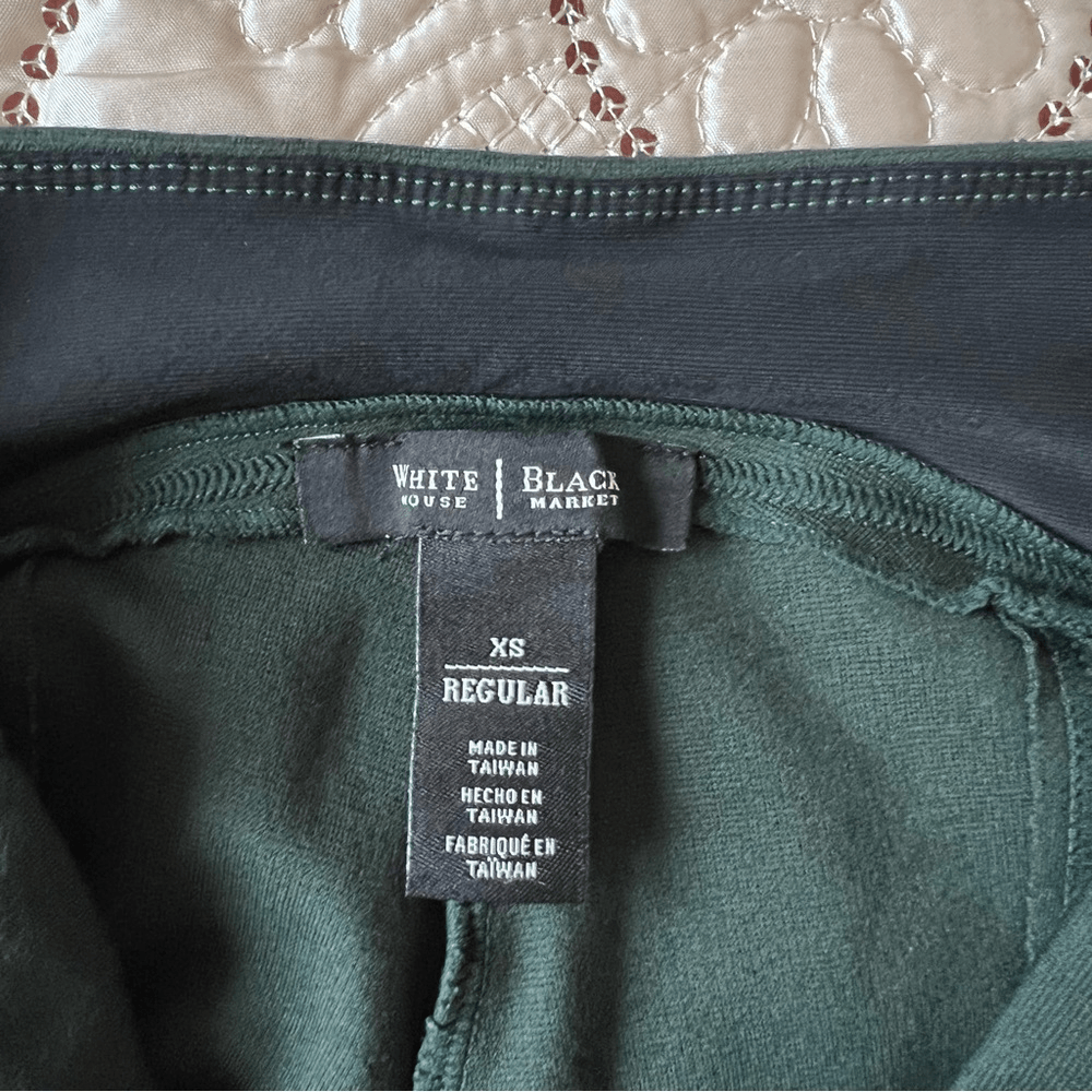 White House Black Market Instantly Slimming Ponte Knit Legging in Green Size XS