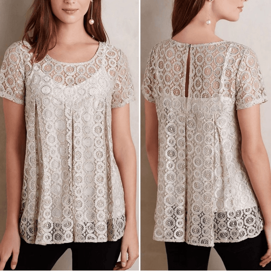 Anthropologie Akemi & Kim Metallic Lace Blouse Size Small Short Sleeve