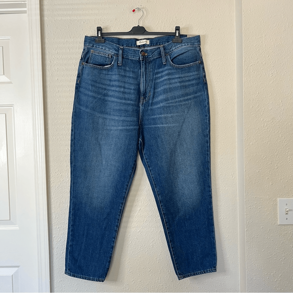 Madewell High Rise The Mom Jean NEW Size 34 Medium Wash