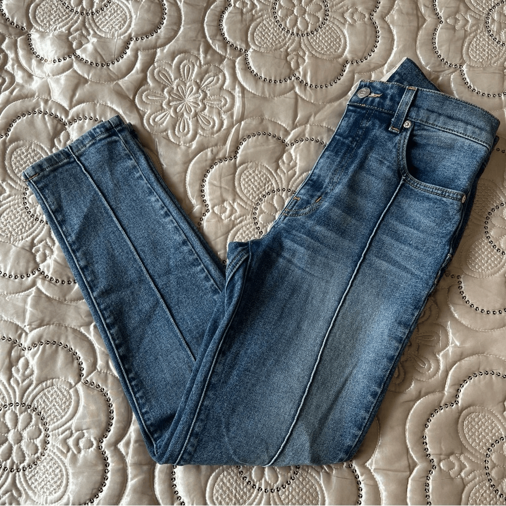 Revice High Rise Star Venus Crop Jeans Medium Wash Size 27