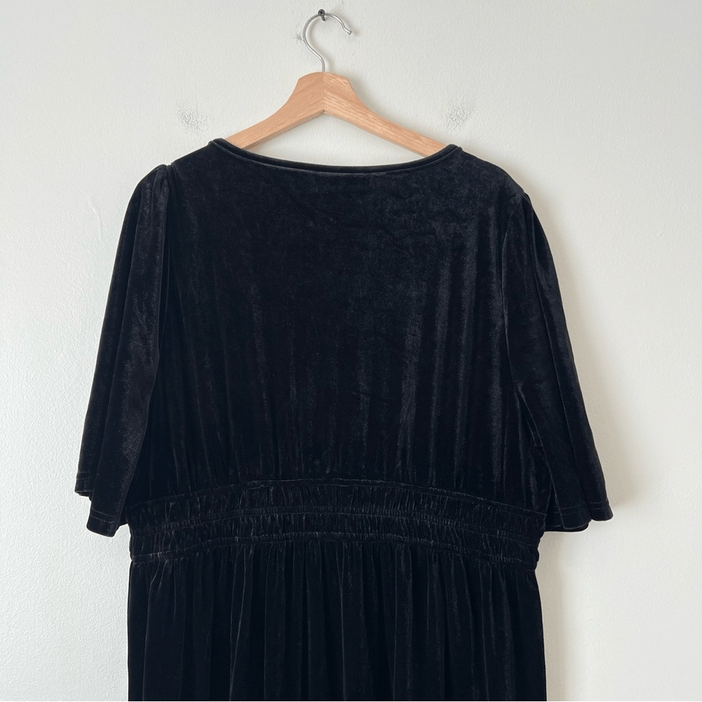 Baltic Born Artemis Tiered Velvet Maxi Dress in Black Plus Size 3X