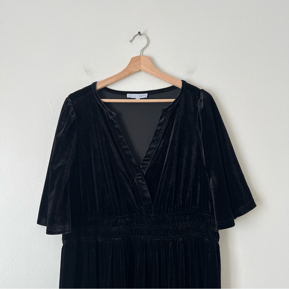 Baltic Born Artemis Tiered Velvet Maxi Dress in Black Plus Size 3X