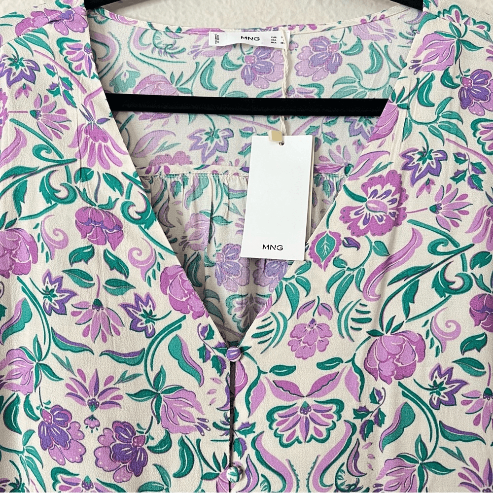 MANGO Flowy Floral Short Sleeve Blouse NEW Size 18