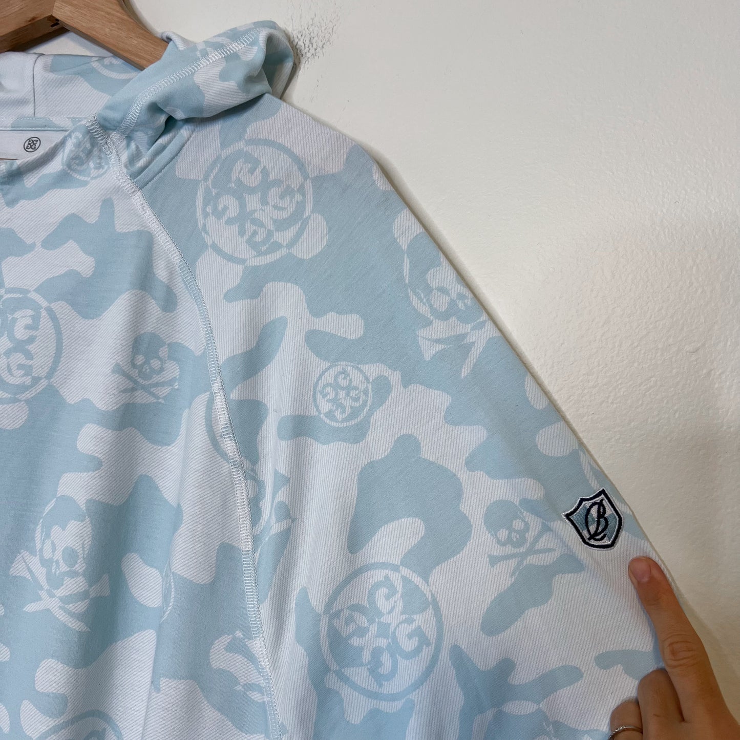 G/FORE Exploded Icon Camo Luxe Quarter Zip Mid Layer - Daybreak Blue - Size XXL