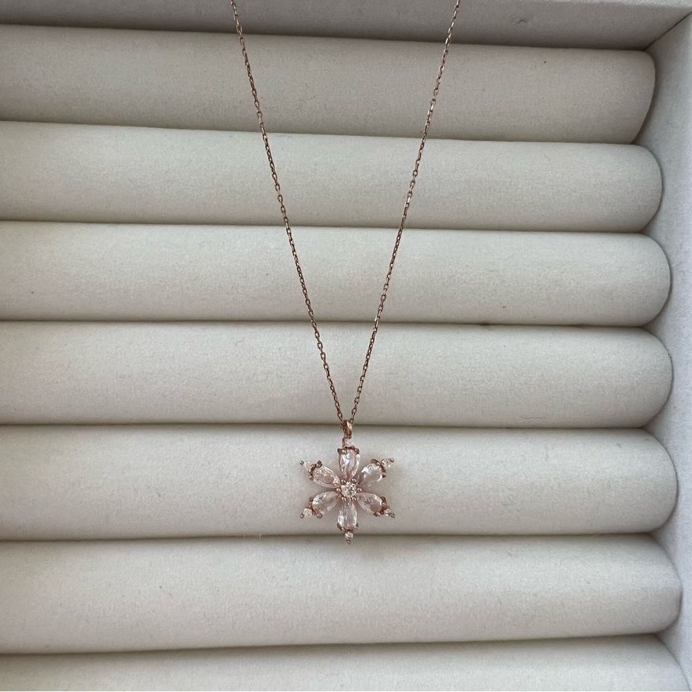 925 Silver Rose Plated Lotus Flower Necklace NEW