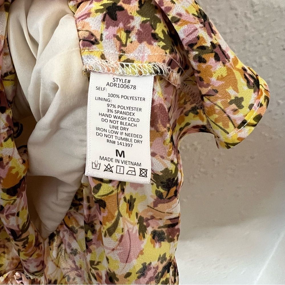 REVOLVE Astr The Label Mini Dress Shirred Flutter Floral Feminine Size Medium