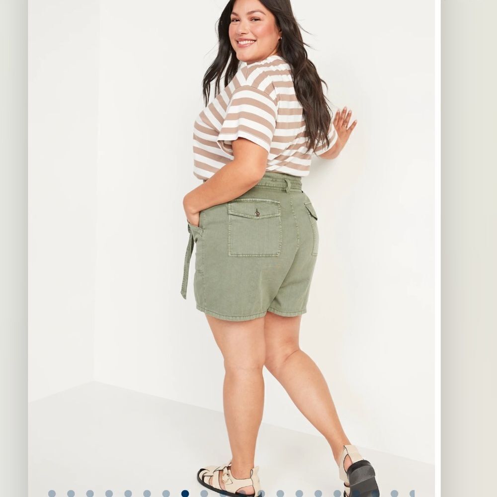 Old Navy High-Waisted Twill Workwear Shorts NEW Plus Size 2X