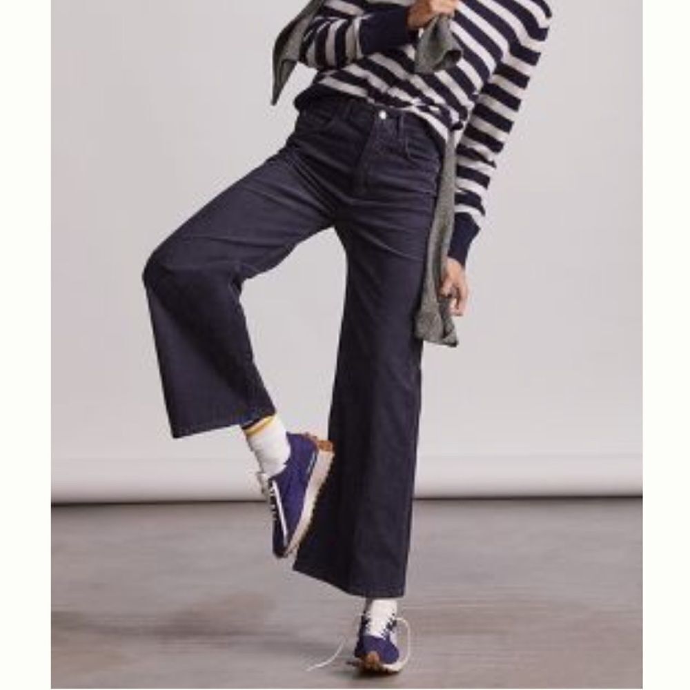 Anthropologie Pilcro The Annie Wide-Leg Corduroy Jeans NEW Size 31 Navy Blue