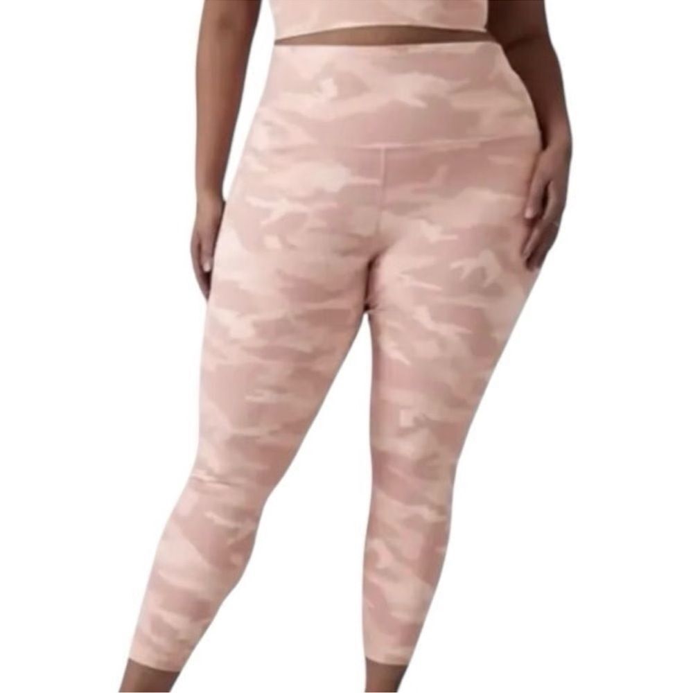 Athleta Elation Camo 7/8 Tight Leggings and Tank Top Set Plus Size 2X Pink