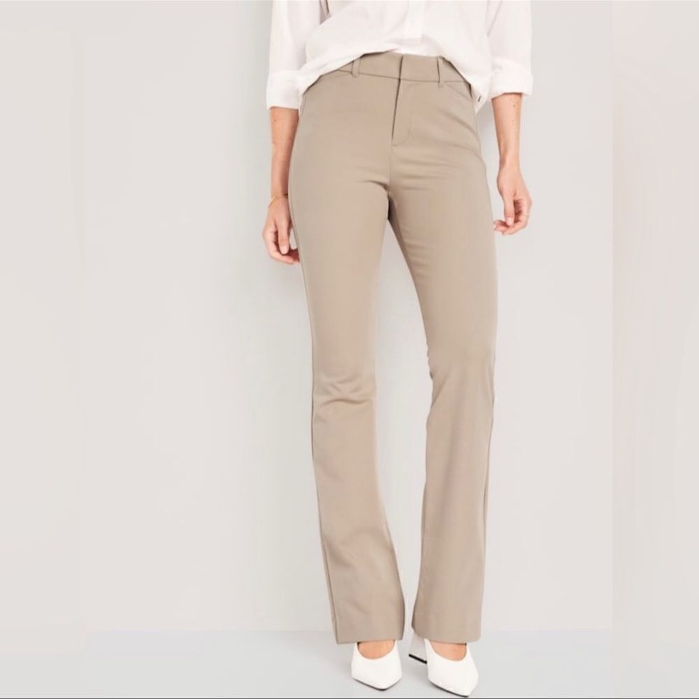 Old Navy High-Rise Pixie Flare Pants NEW Plus Size 24